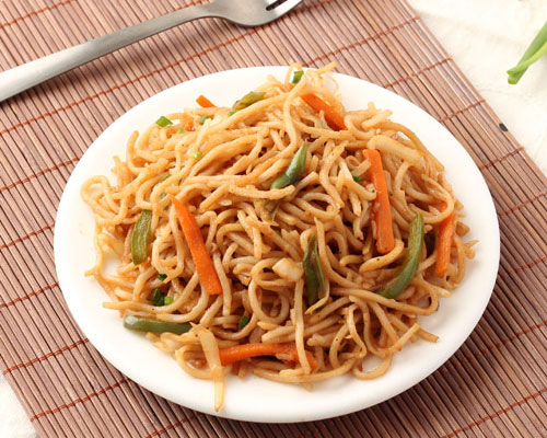 veg-hakka-noodles