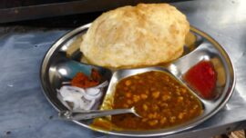 Puri Bhatur